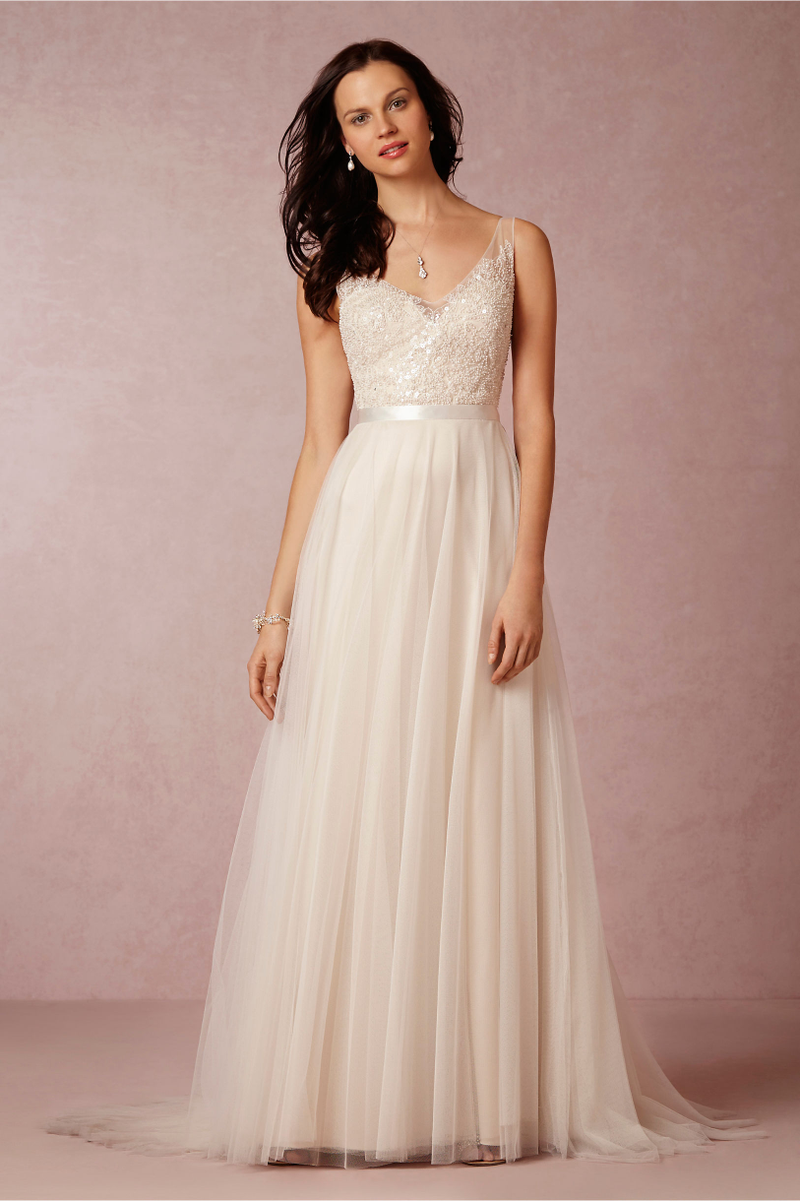 Illustration for article titled Wedding Dress Shopping: How Can I Make It Not Suck?